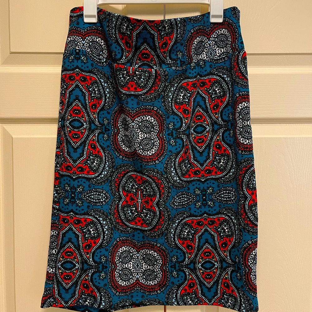 LuLaRoe ‘Cassie’ Pencil Skirt, NWOT, never worn